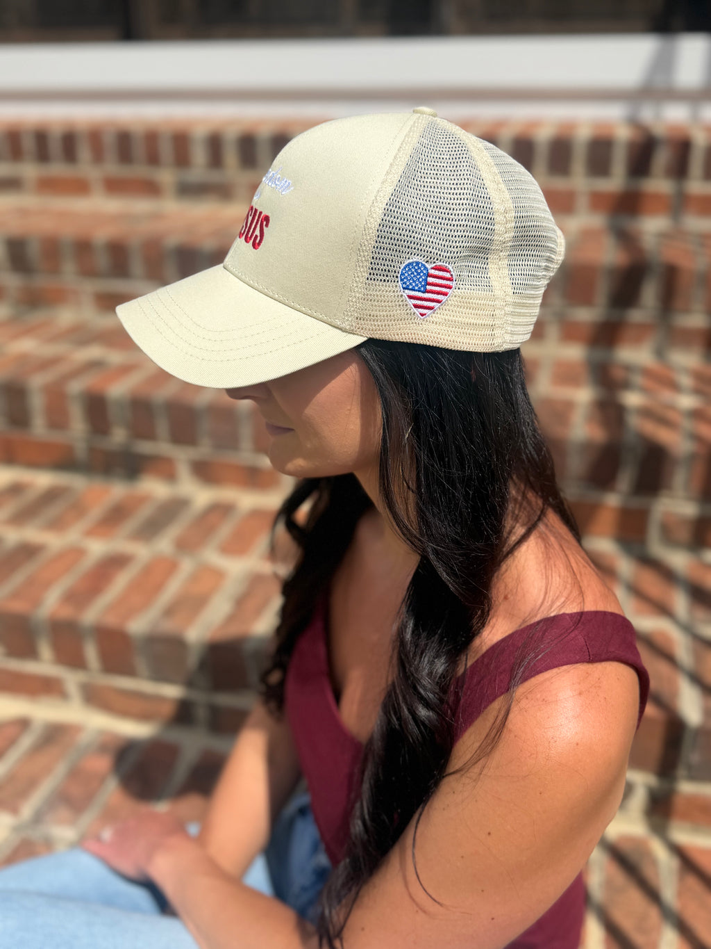 Freedom in Jesus Organic Cotton Trucker Hat – Oyster/Oyster